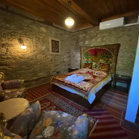 Lotus Konaklari בית אירוח