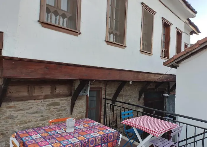 Lotus Konaklari *
